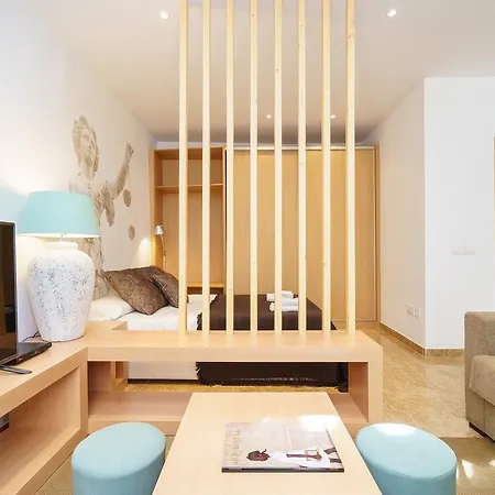 Mercat Апартаменты